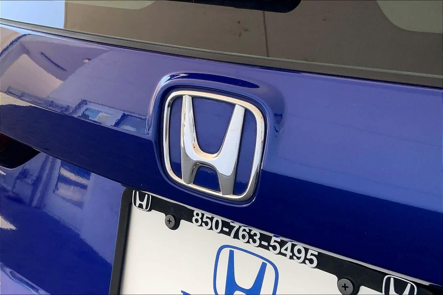 Used 2024 Still Night Pearl Honda LX image 33