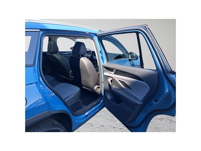 New 2025 Blue Volkswagen 2.0T SE image 13