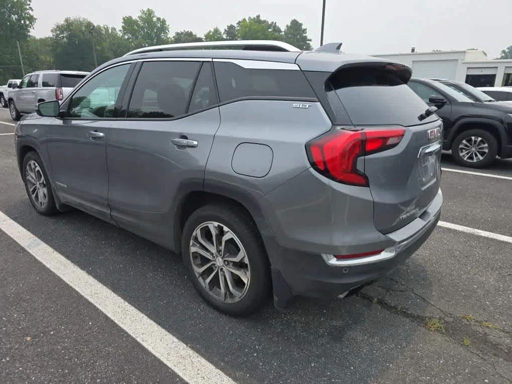 Used 2019 Satin Steel Metallic GMC SLT image 7