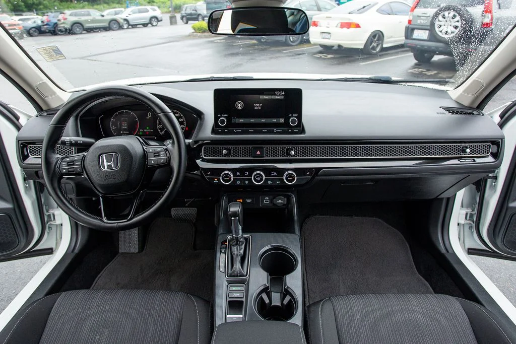2024 Honda Civic EX - Photo 21