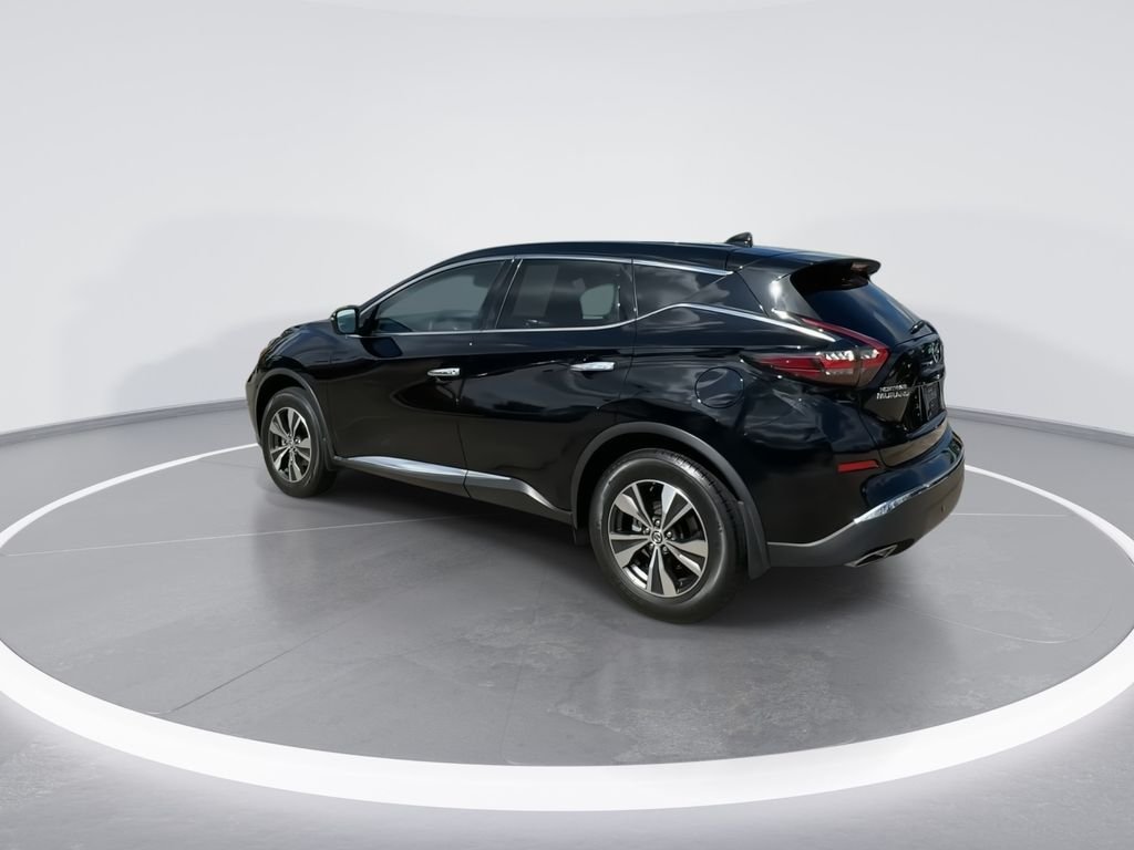 Used 2020 Black Nissan S image 6