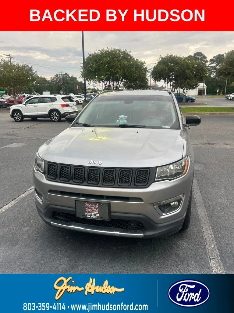 Used 2019 Silver Jeep Limited image 1