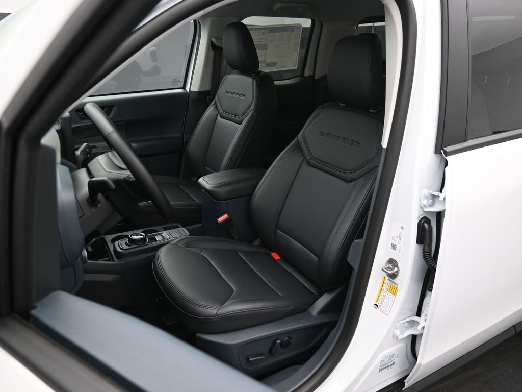 New 2026 Oxford White Ford Lariat image 8