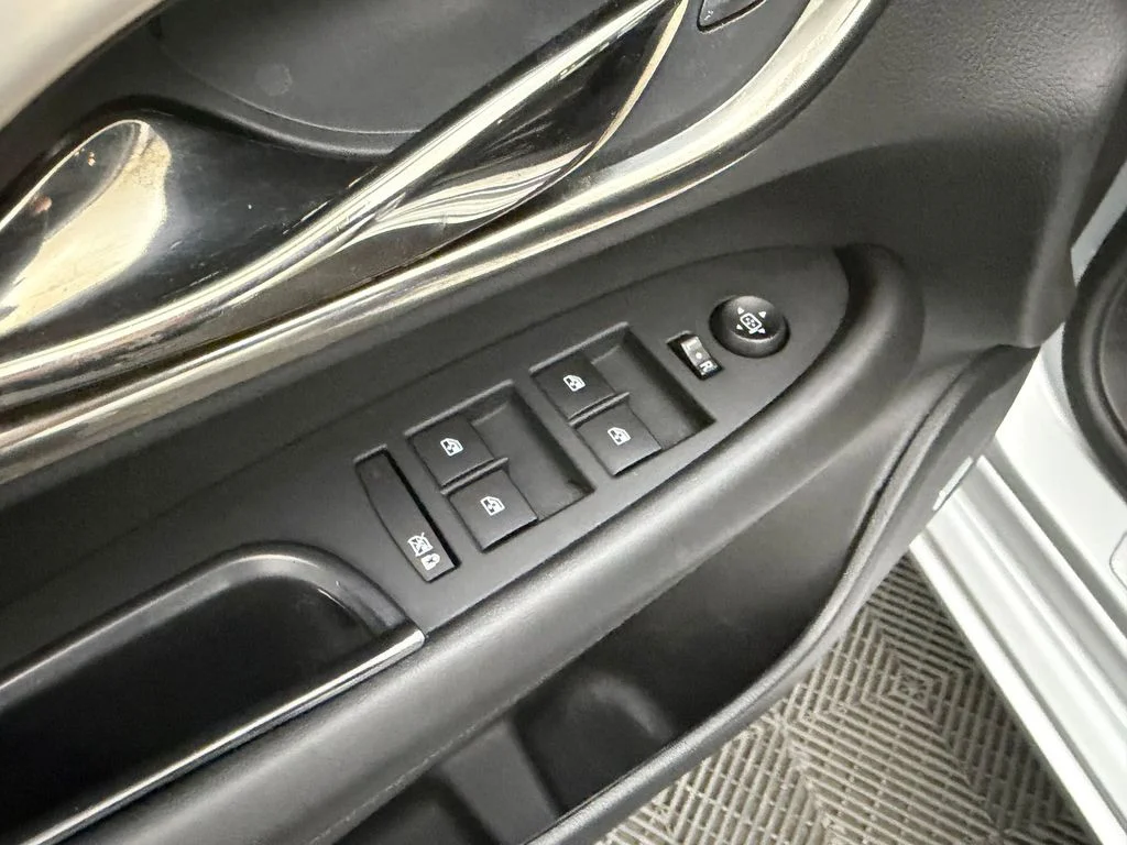 2016 Cadillac ATS Luxury Collection - Photo 12