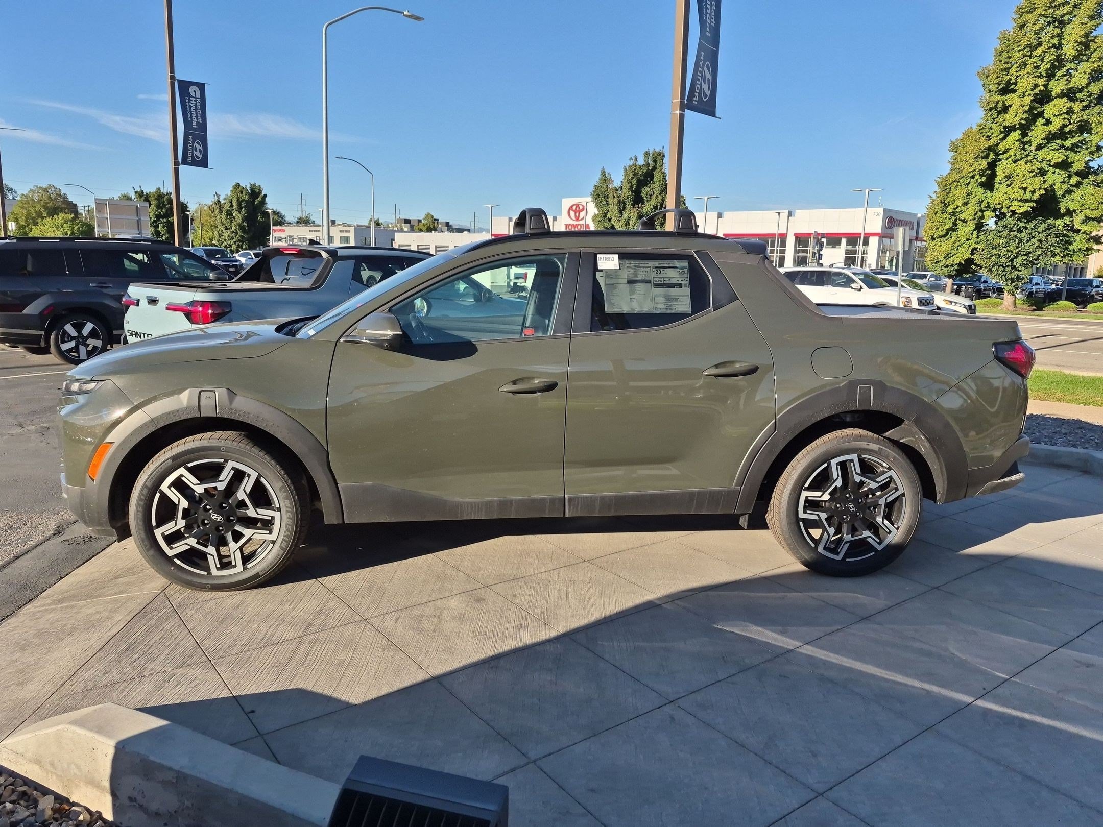 New 2026 Rockwood Green Hyundai Limited image 7