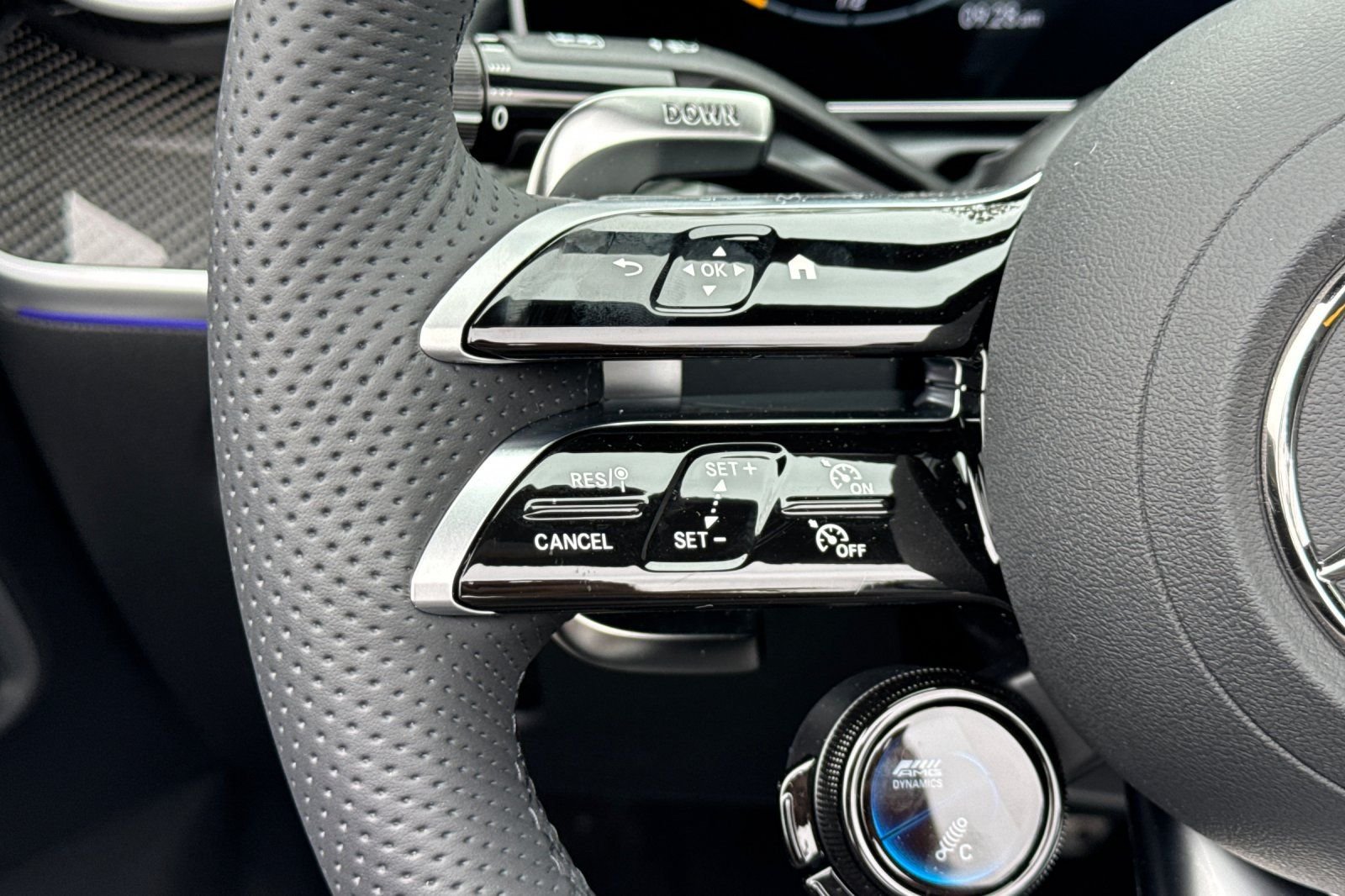 New 2026 MANUFAKTUR Alpine Grey Mercedes-Benz CLE 53 AMG® image 32