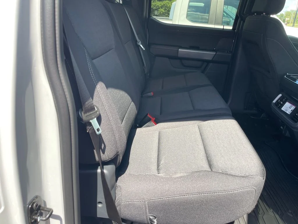 New 2026 Avalanche Ford XLT image 13