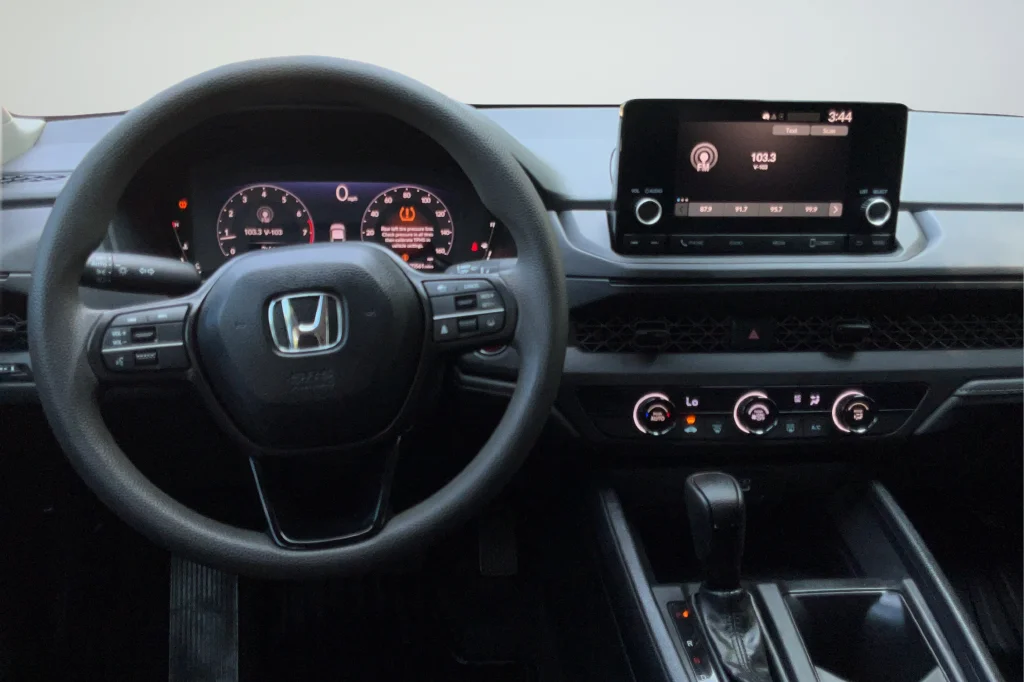 2025 Honda Accord LX - Photo 13