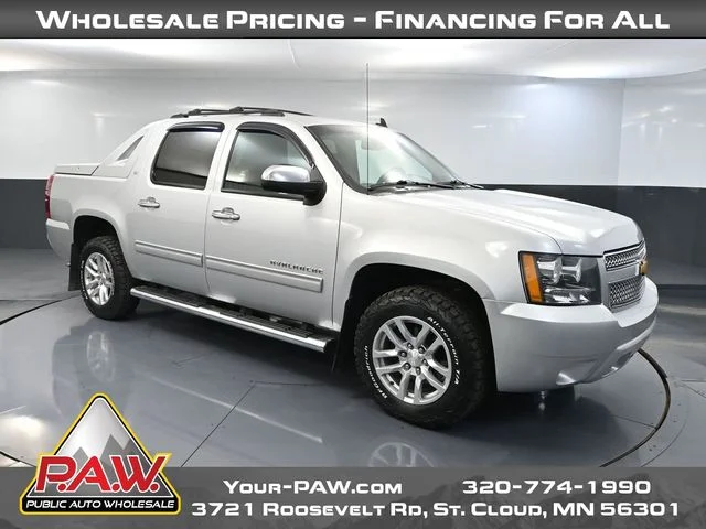 2012 Chevrolet Avalanche 4WD Avalanche LT's photo