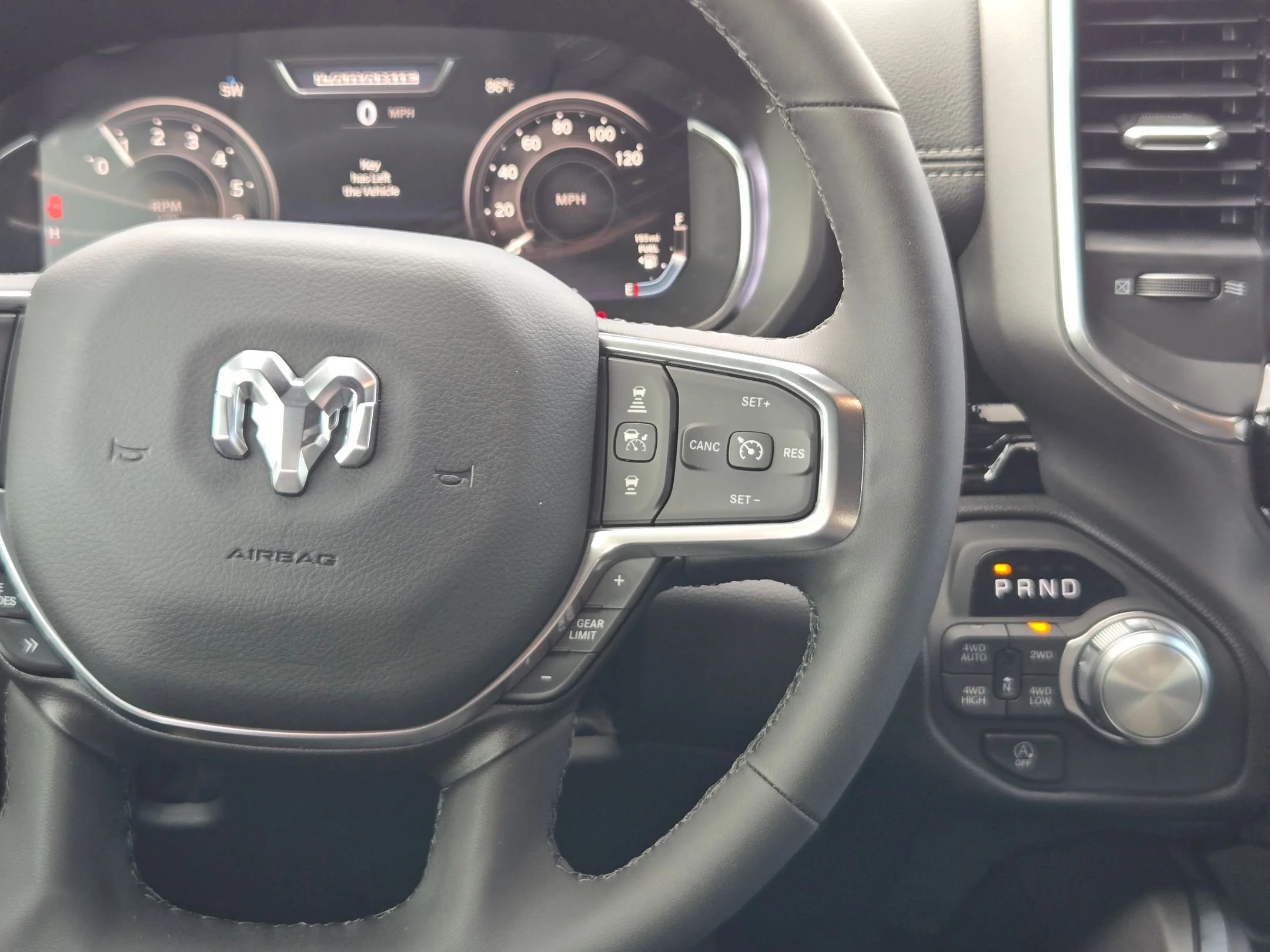 2026 RAM 1500 Laramie - Photo 18