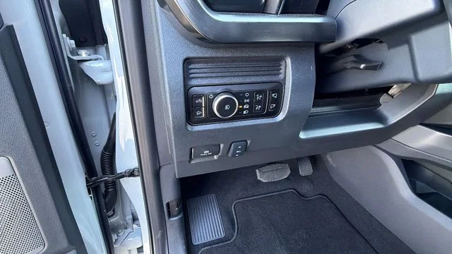 New 2026 Avalanche Ford F-250® Lariat® image 33