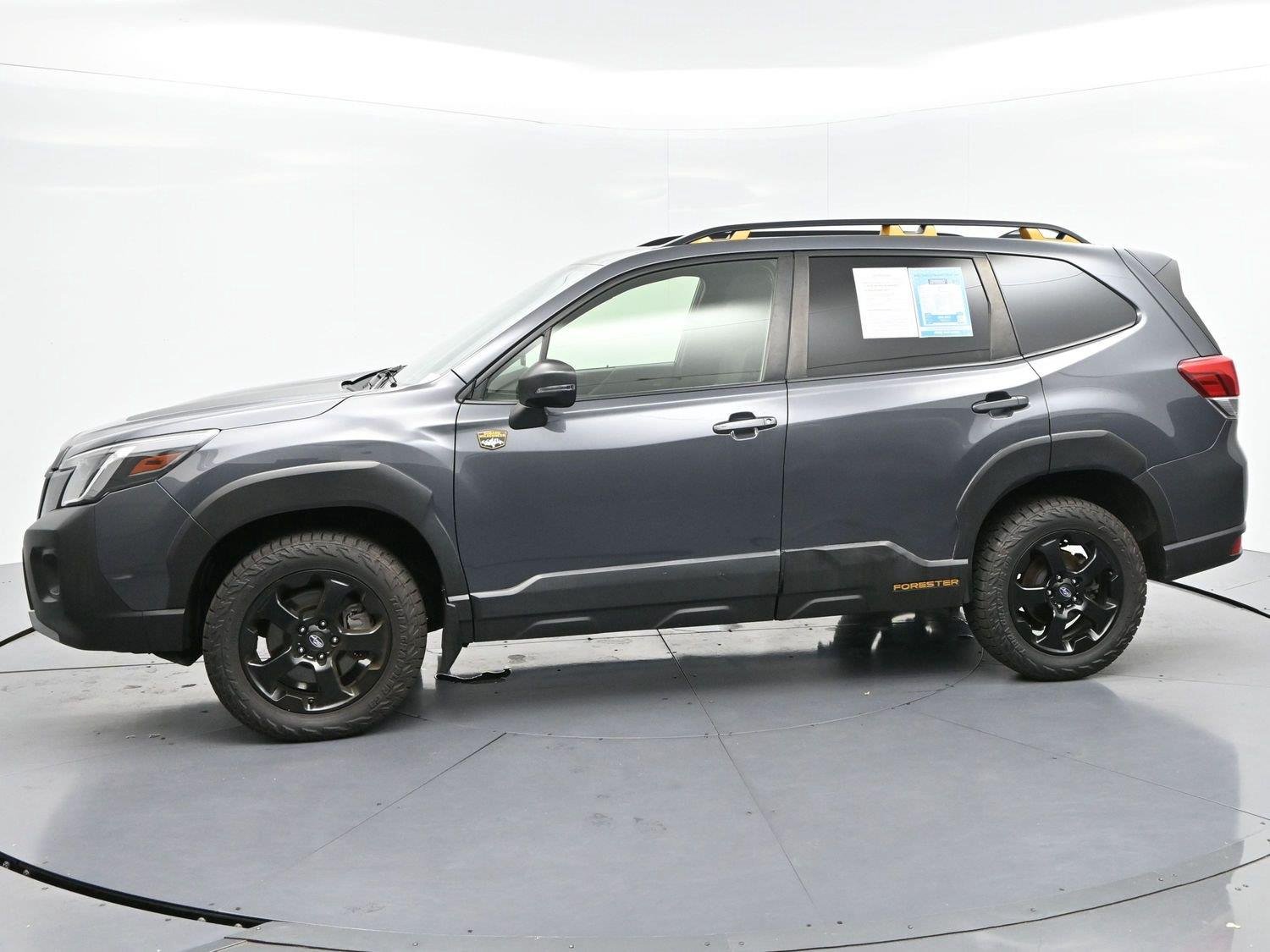 Used 2024 Magnetite Gray Metallic Subaru Wilderness image 4