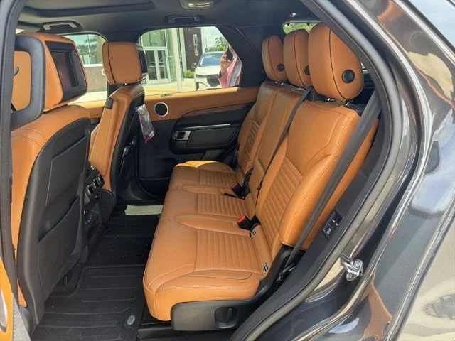 Used 2020 Black Land Rover HSE Luxury image 12