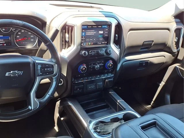 Used 2020 SHADOW GRAY METALLIC Chevrolet LT Trail Boss image 5