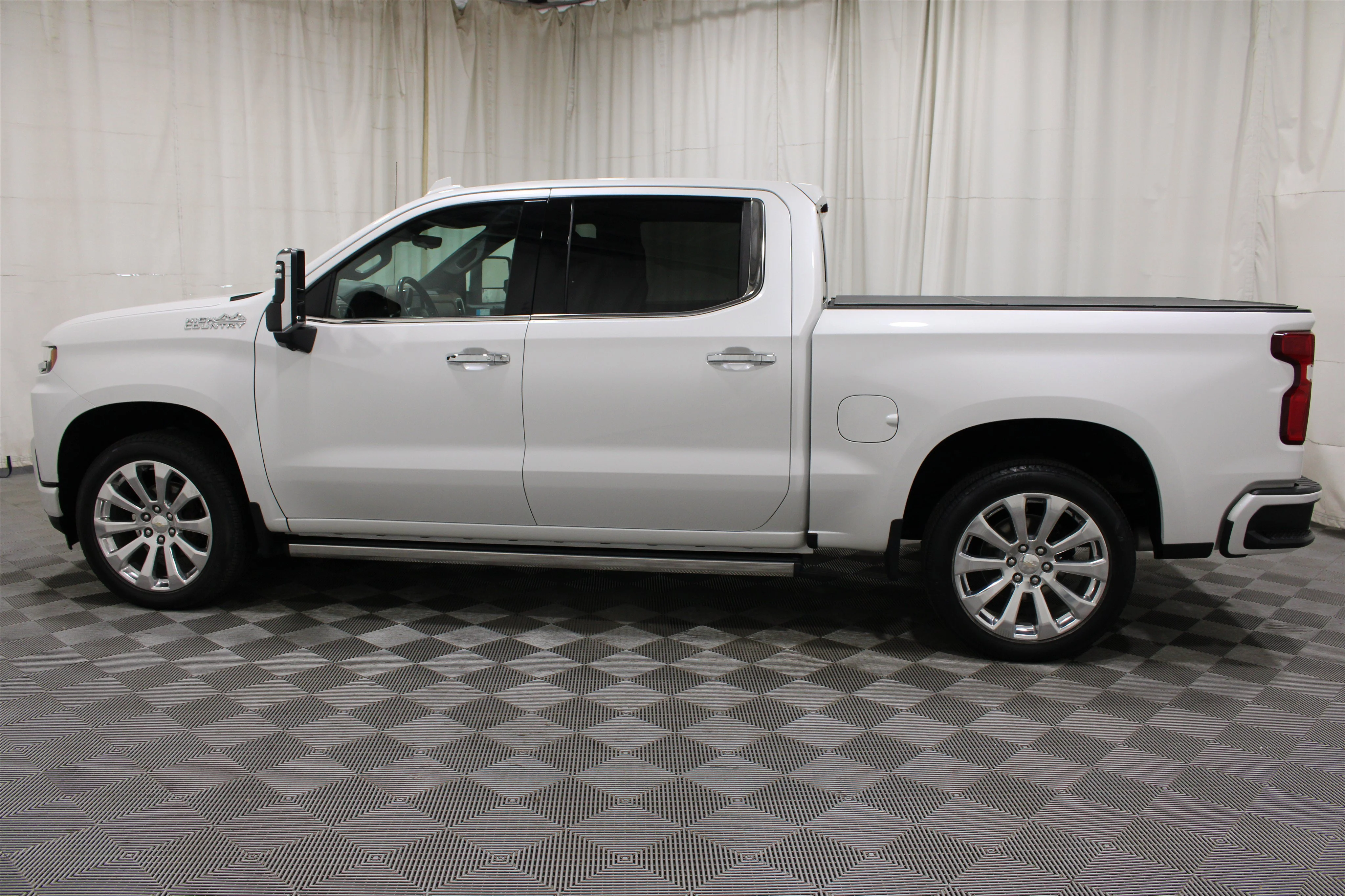 2020 Chevrolet Silverado 1500 High Country - Photo 33