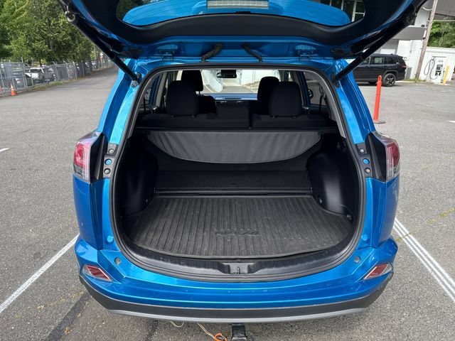 Used 2017 Electric Toyota XLE image 12
