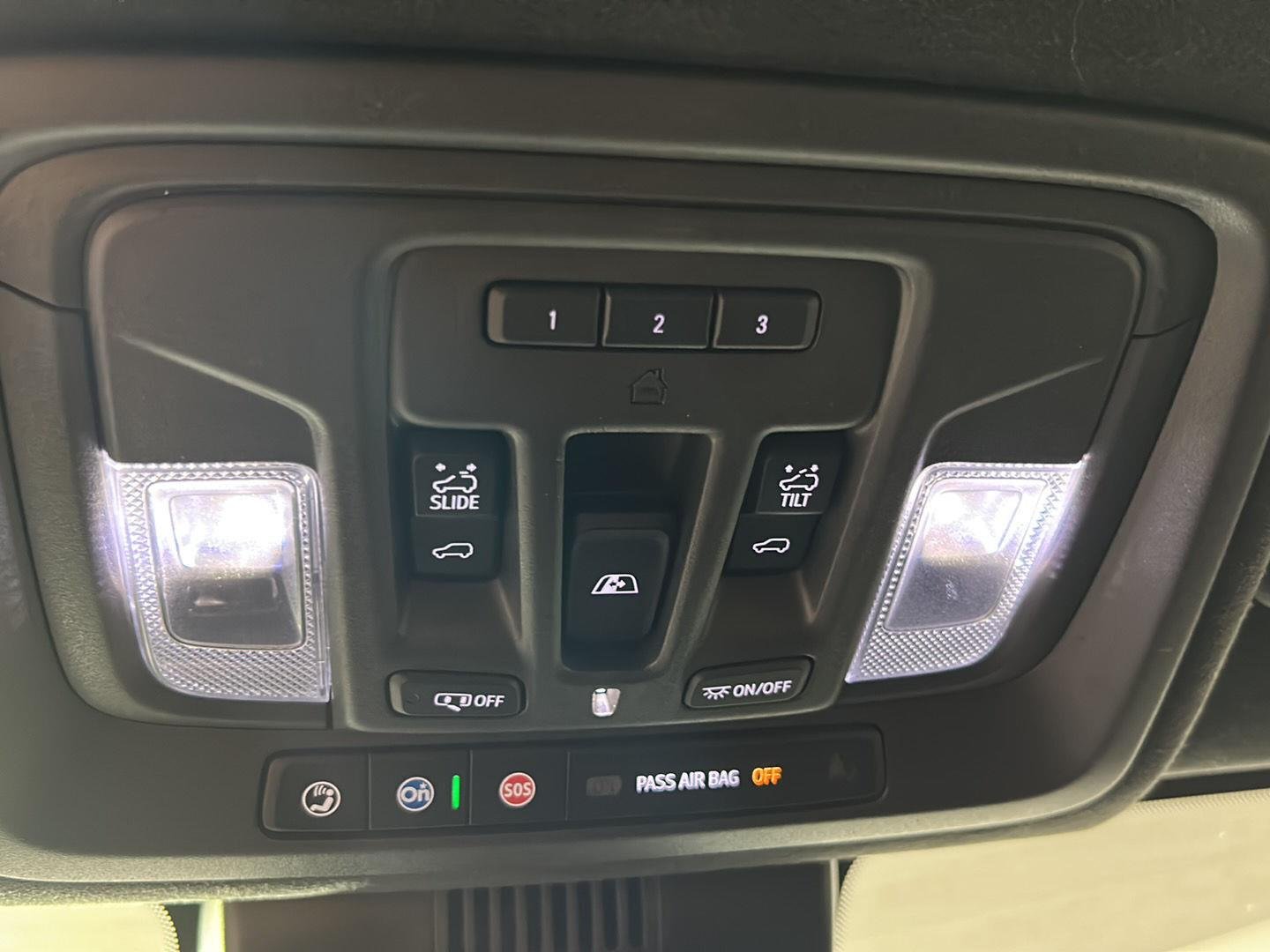 Used 2024 Onyx Black GMC Denali Ultimate image 39