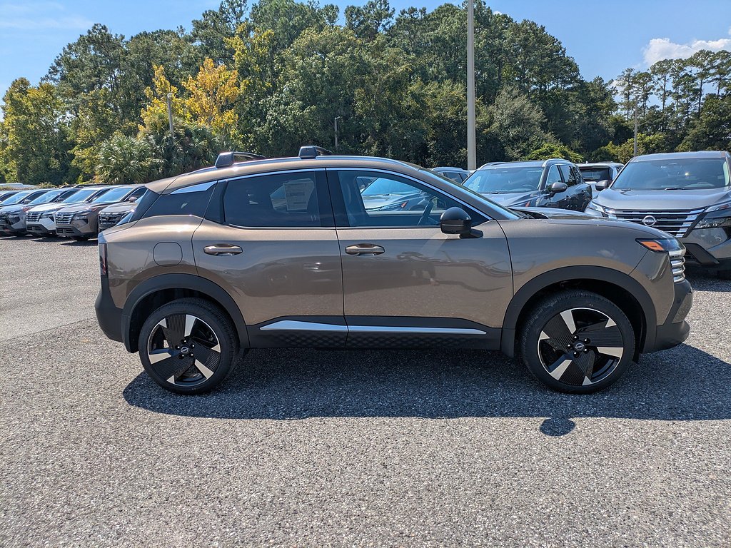 2026 Nissan KICKS SR - Photo 2