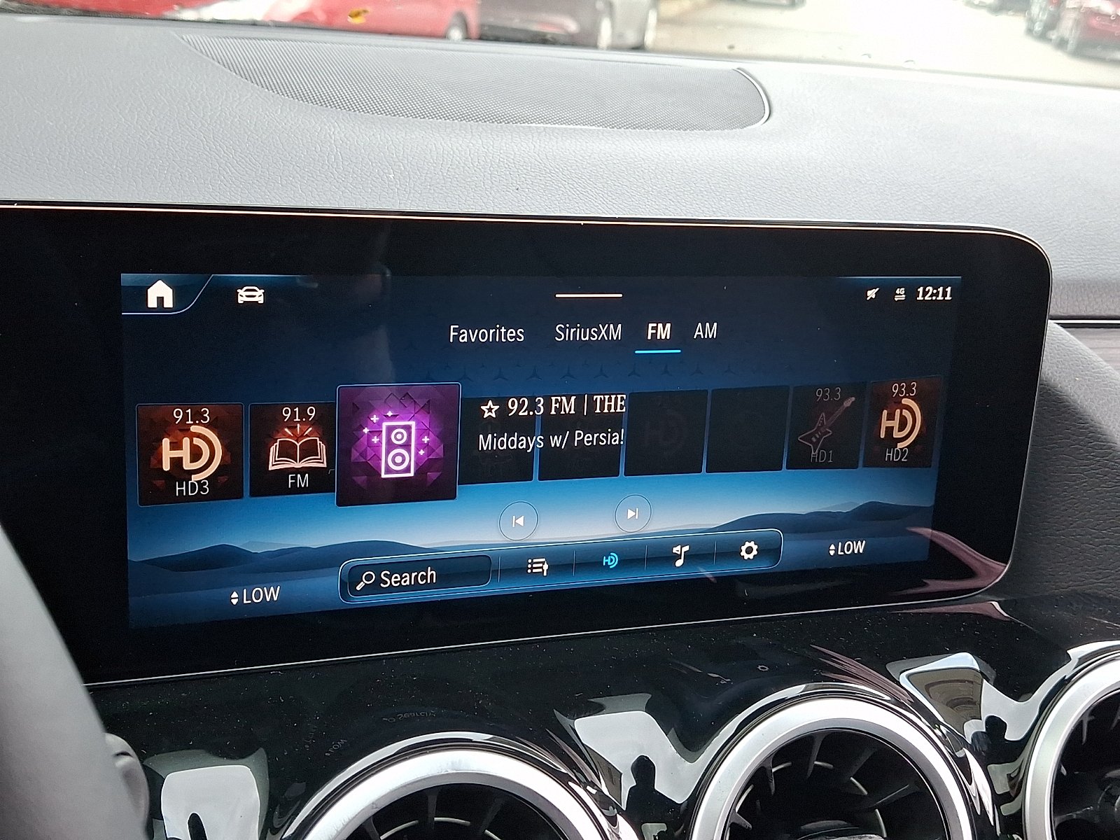 New 2026 Night Black Mercedes-Benz GLA 250 image 15