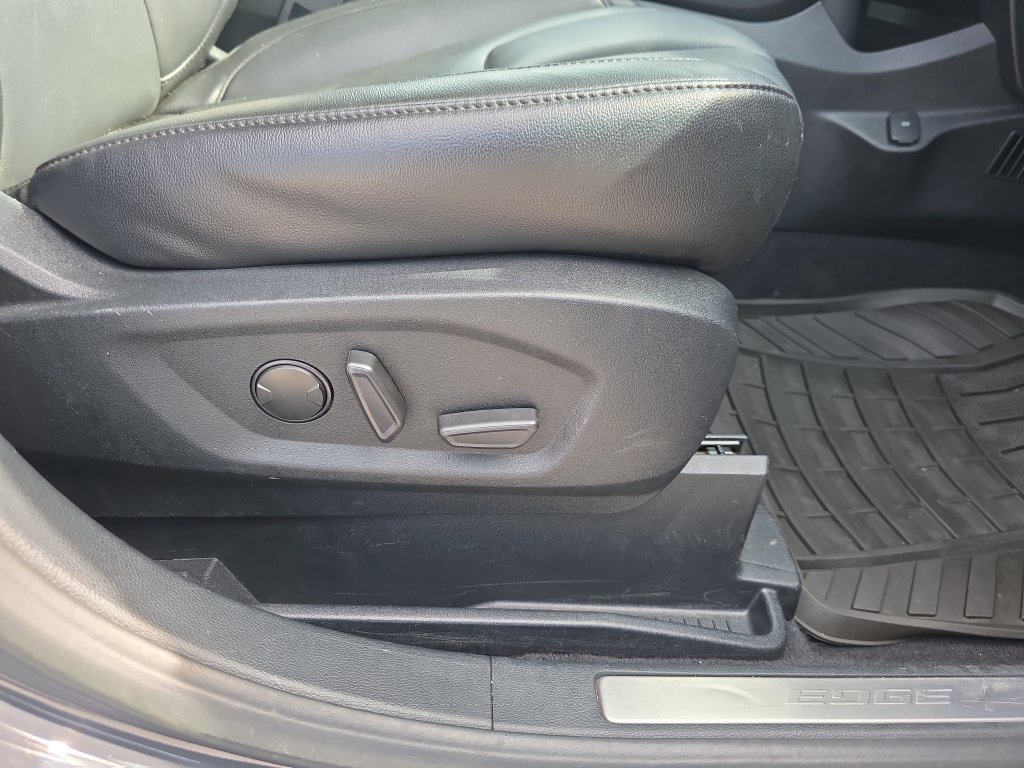Used 2021 Lithium Gray Ford Titanium image 35