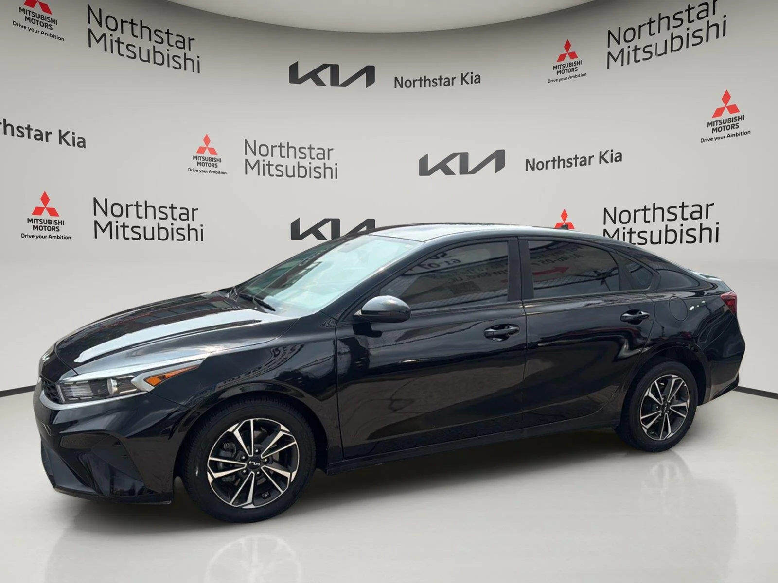 Used 2024 Kia Forte LXS with VIN 3KPF24AD0RE705947 for sale in Woodside, NY