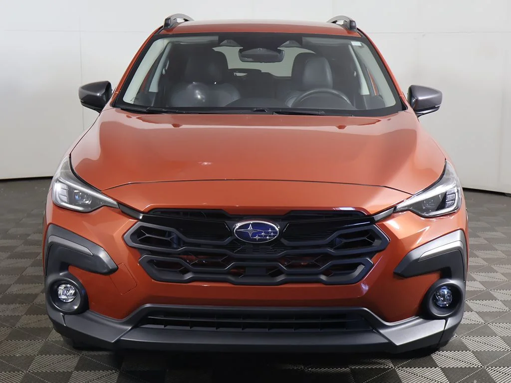 Used 2024 Beige Subaru Limited image 9