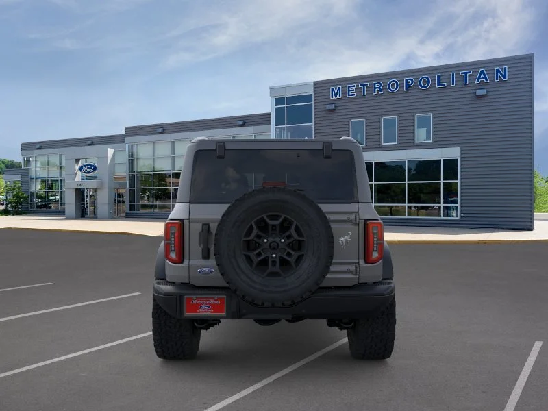 New 2026 Carbonized Gray Metallic Ford Badlands® image 5