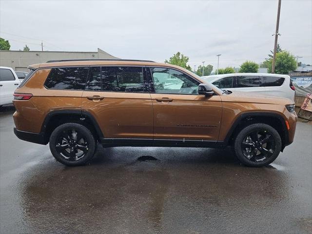 New 2026 Copper Shino Metallic Clear-Coat Exterior Paint Jeep Limited image 8