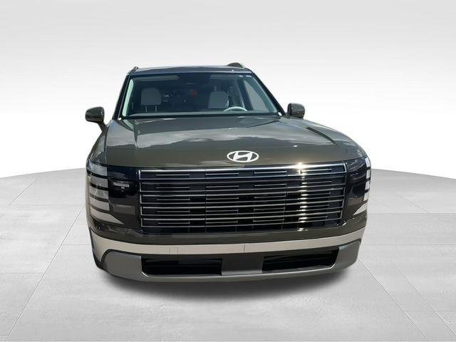 New 2026 Green Hyundai SEL 8P image 3