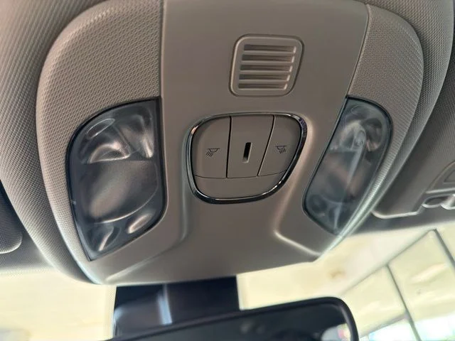 Used 2022 Black Jeep Limited image 22