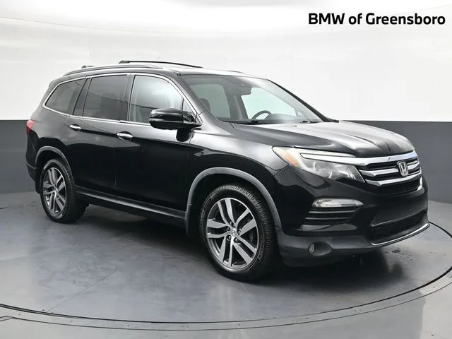 2016 Honda Pilot 4WD Elite's photo