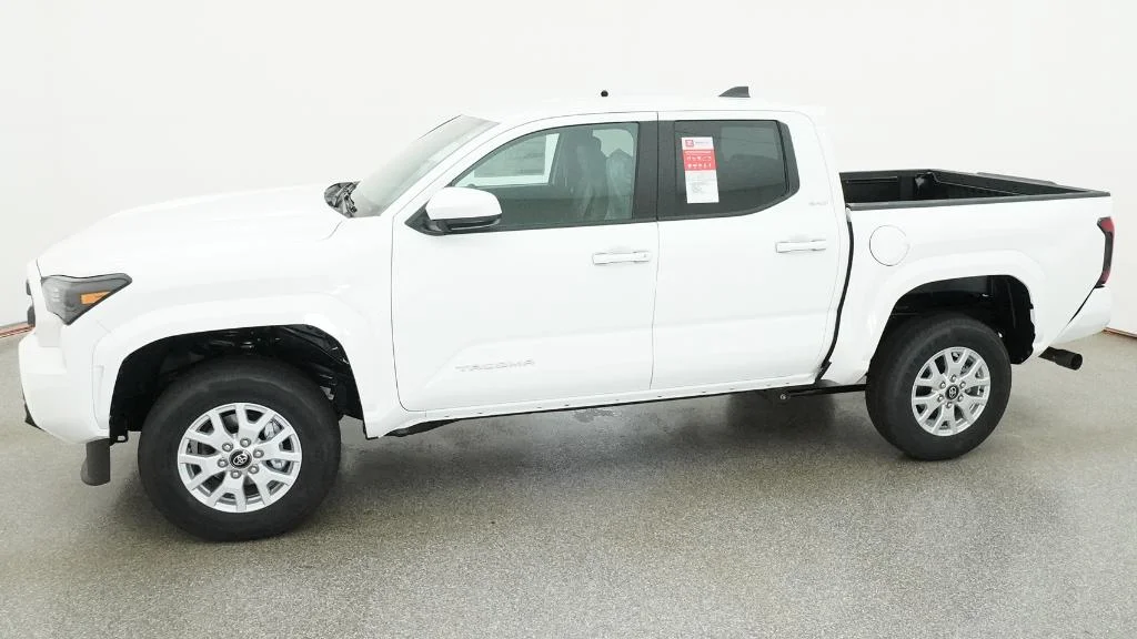 New 2026 Ice Cap Toyota SR5 image 38