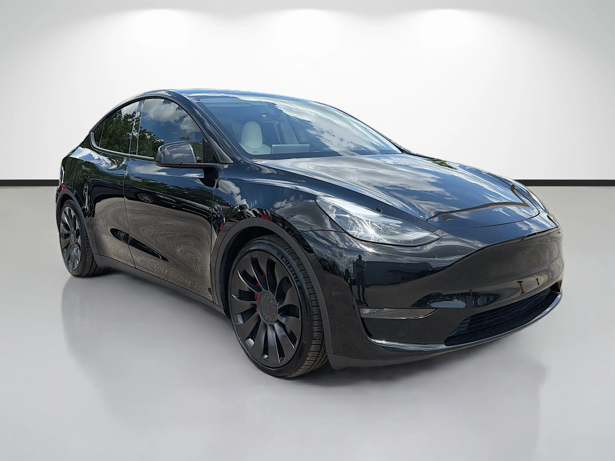 2024 Tesla Model Y Performance Dual Motor All-Wheel Drive's photo