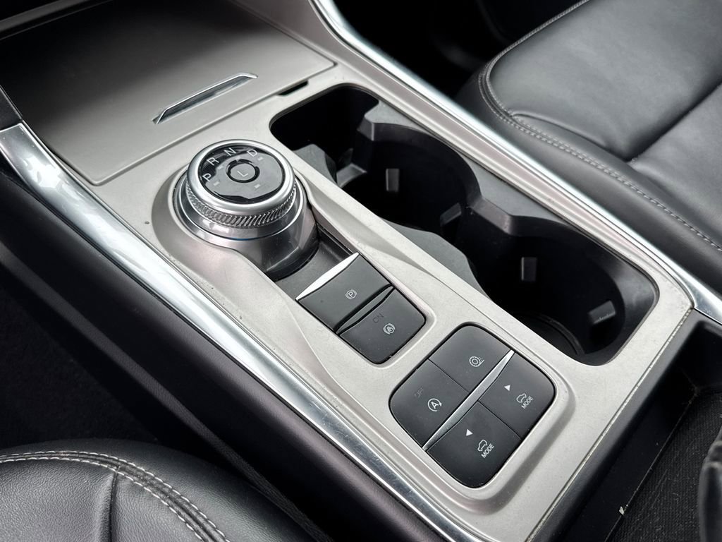 Used 2023 Gray Ford XLT image 8