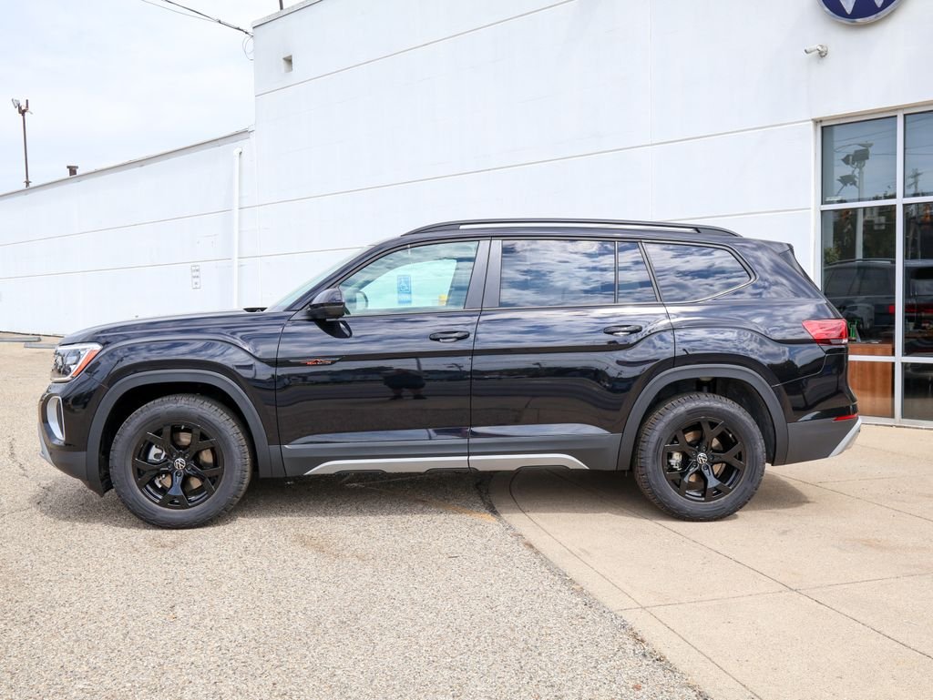 New 2026 Black Volkswagen 2.0T Peak Edition image 2