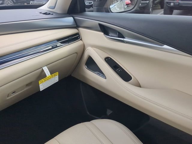 Used 2025 Silver INFINITI LUXE image 19