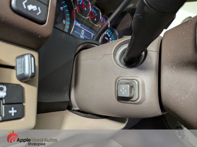 Used 2015 White Chevrolet LTZ image 33