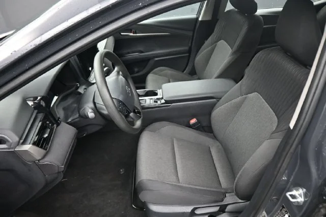 Used 2026  Toyota LE image 22