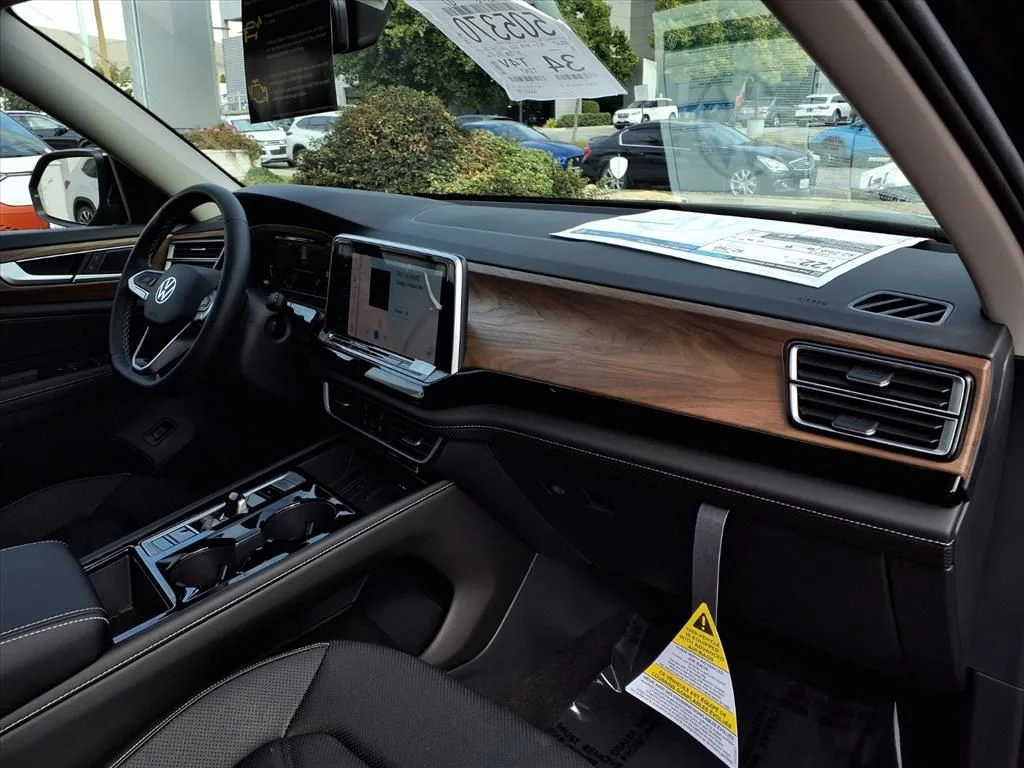 2026 Volkswagen Atlas SE w/Tech - Photo 22
