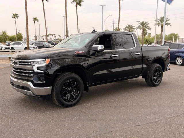 2024 Chevrolet Silverado 1500 LTZ