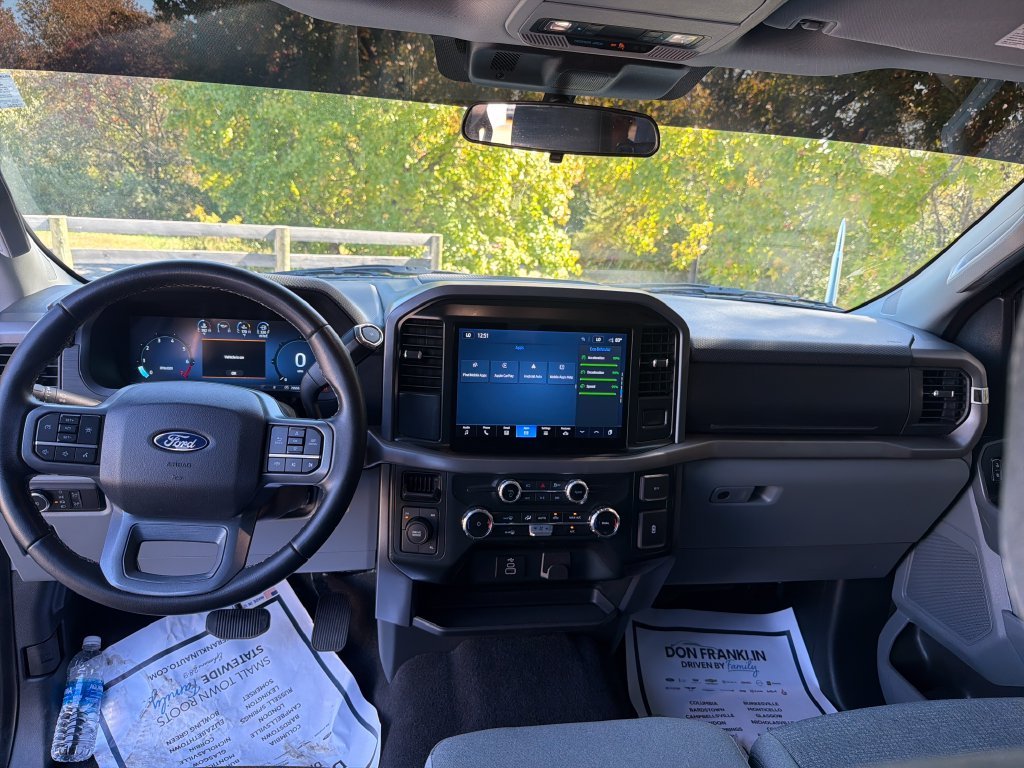 Used 2025 Gray Ford XLT image 16