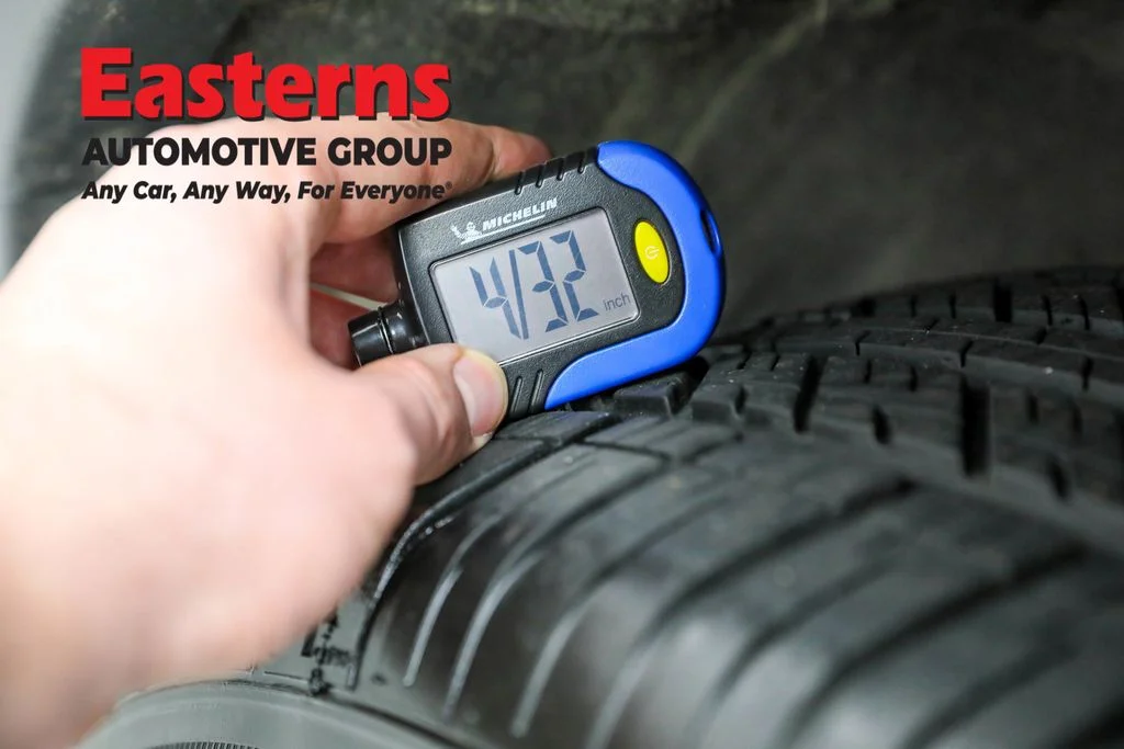 Used 2023 Gray Dodge SXT image 28
