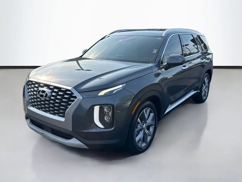 Used 2021 Graphite Hyundai SEL image 7