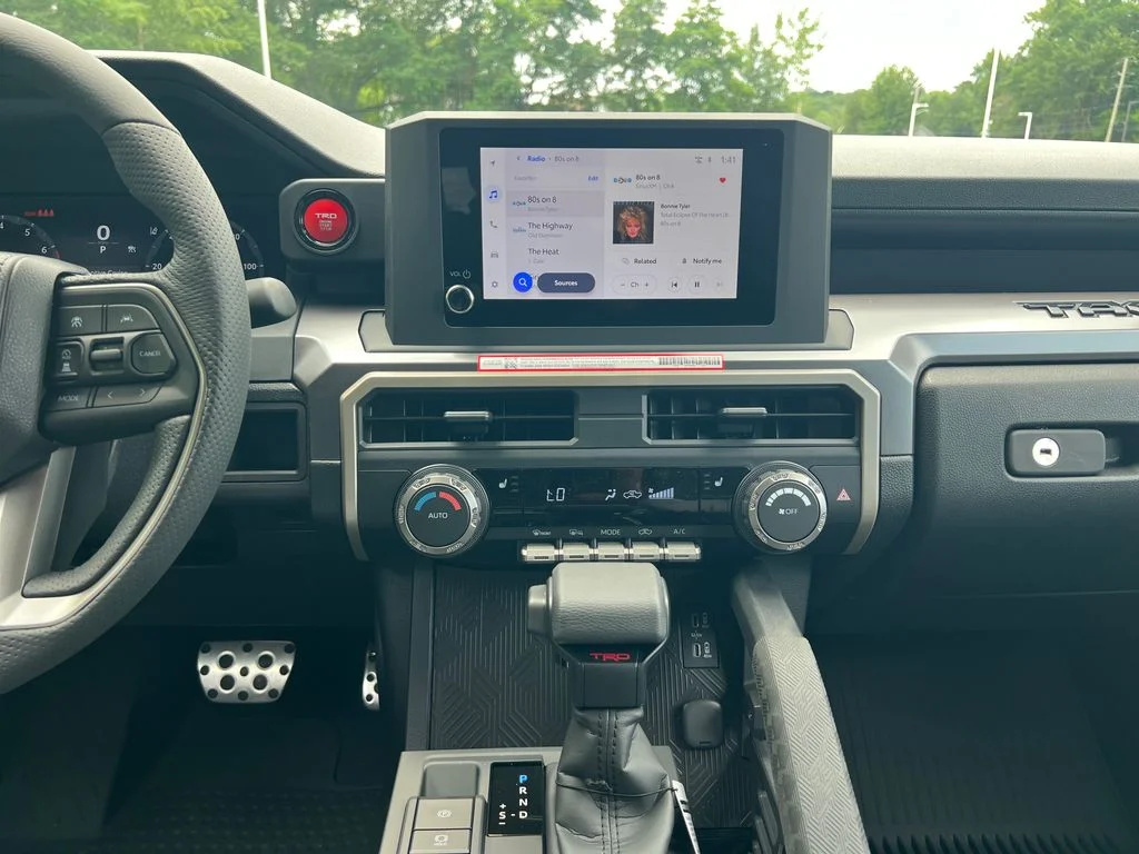 2026 Toyota Tacoma TRD Sport - Photo 17