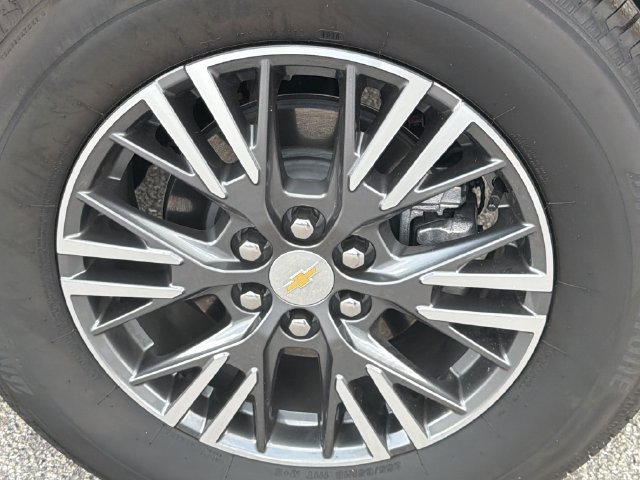 New 2026 Mosaic Black Metallic Chevrolet LT image 35