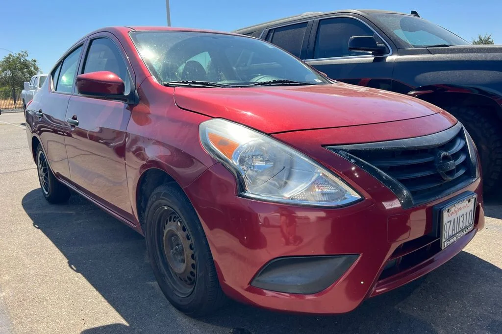 Used 2019 Nissan Versa Sedan S Plus with VIN 3N1CN7AP5KL853151 for sale in Hanford, CA