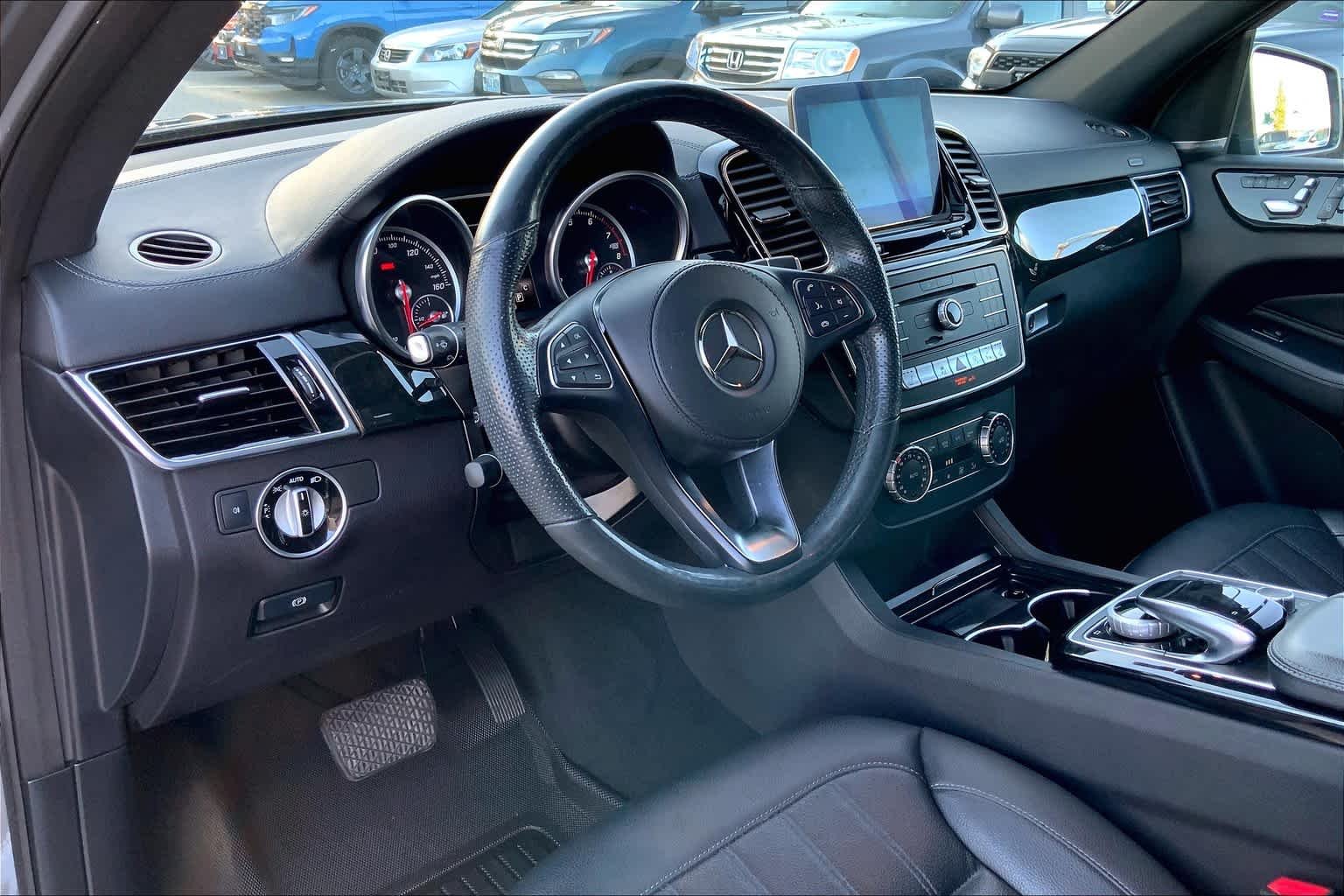 Used 2017 Selenite Grey Mercedes-Benz GLS 450 image 18