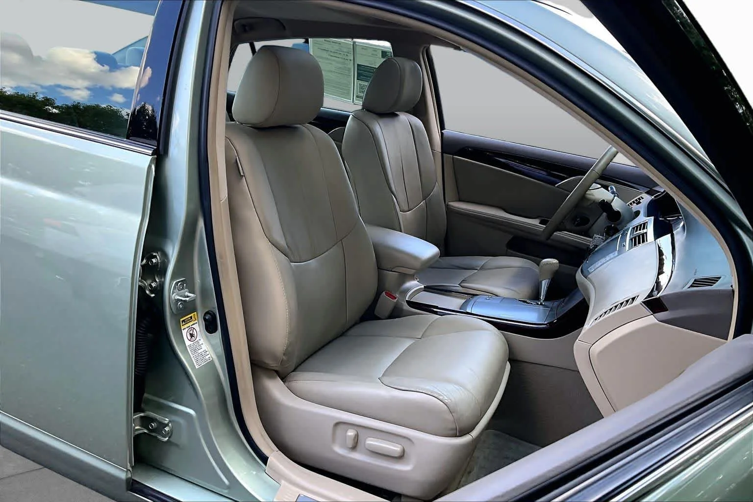 Pre-Owned 2008 Toyota Avalon XLS