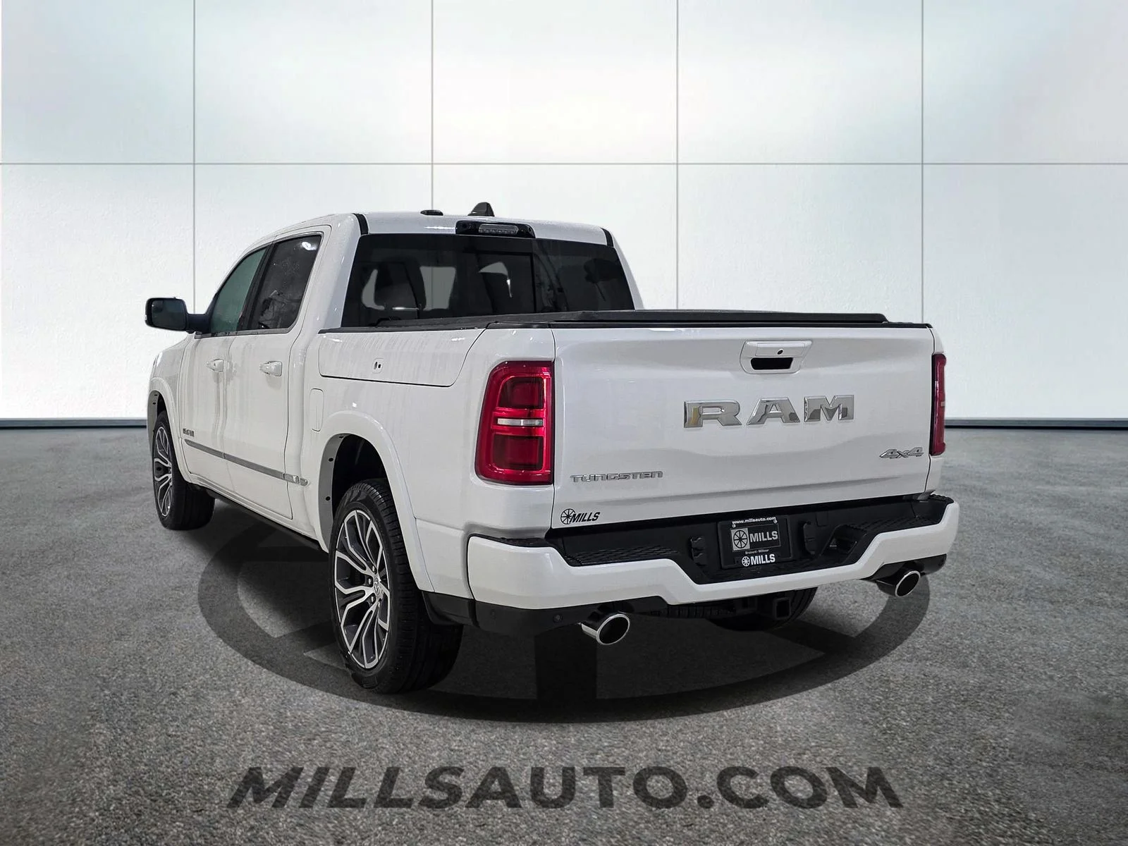 New 2026 Ivory White Tri-Coat Pearl-Coat Exterior Paint RAM Tungsten image 5