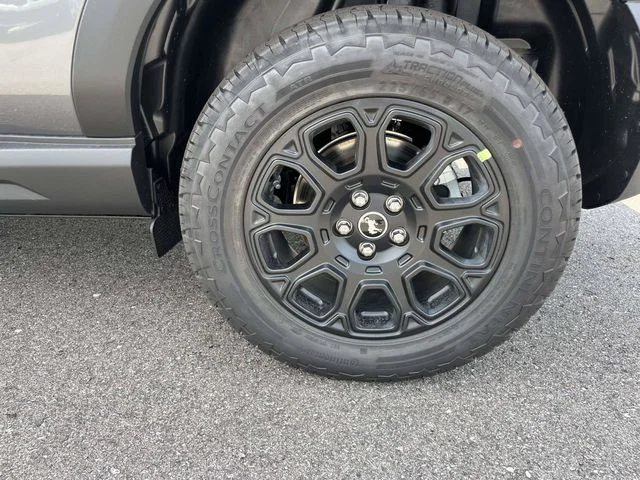 New 2026 Carbonized Gray Metallic Ford Badlands® image 7